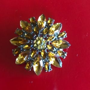 Vıntage  Yellow Stone Silver color Brooche